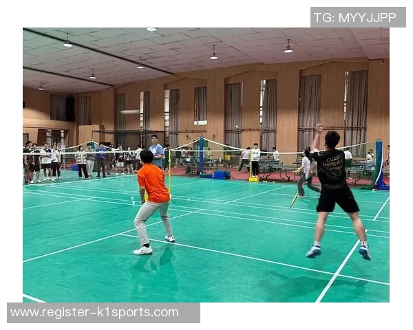 武汉羽毛球队在羽毛球意识排行榜中荣获第五名展现出强大实力与潜力实时数据