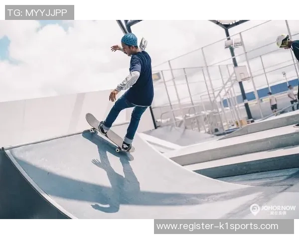 运动数据南京滑板队在极限运动世界杯中的团队协作表现分析与点评